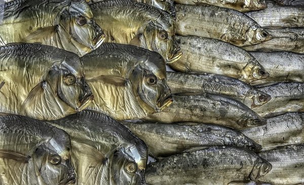 Huile de CBD pour la peau : comment choisir ?