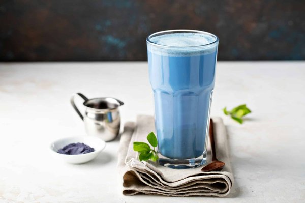 Comprendre le bleu de méthylène : utilités et avantages dans différents domaines